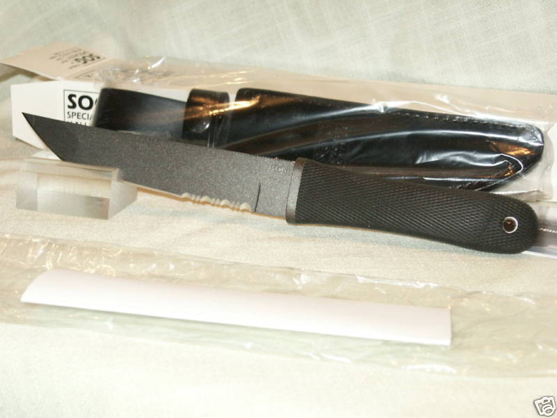 What's in the box with the SOG Tsunami (Photo:"twojs" - ebay)